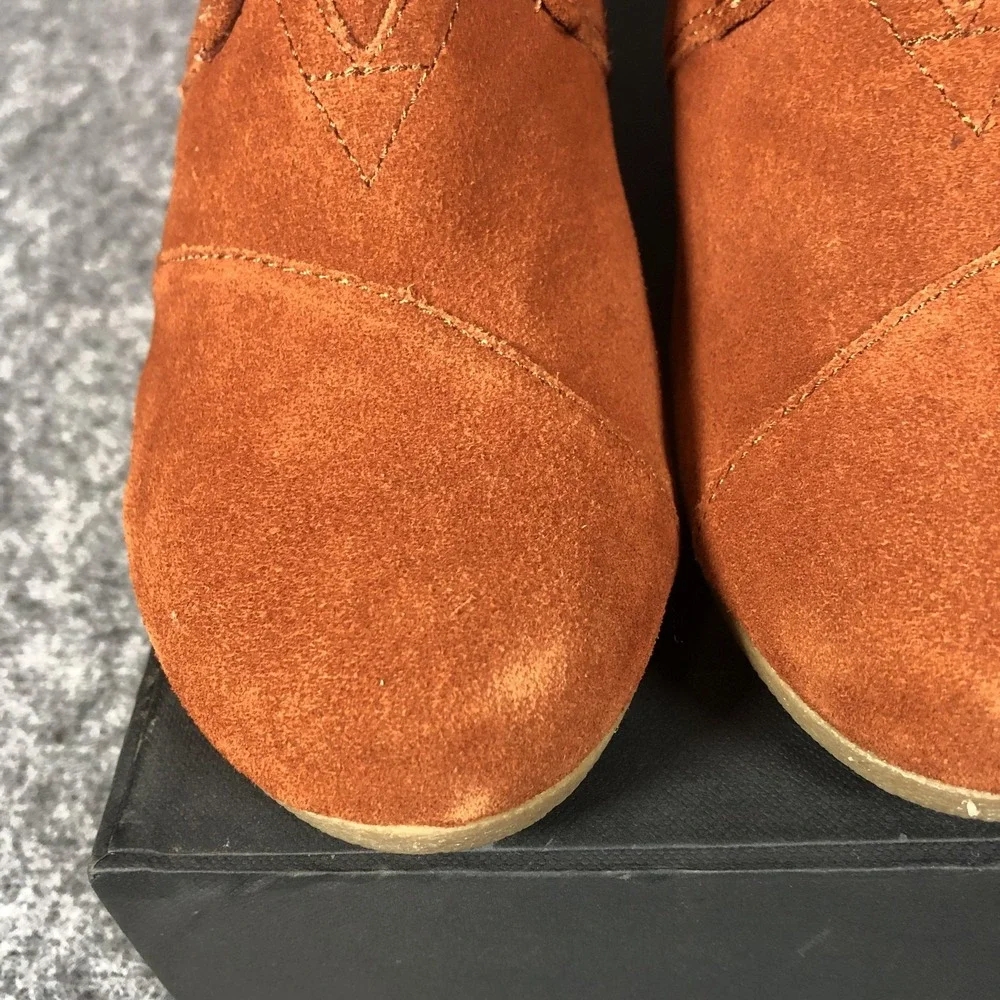 TOMS Boots Womens Size 9 Orange Suede Desert Wedge Lace Up Ankle Booties Shoes‎